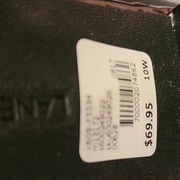 Boots - Picture 8 of 8